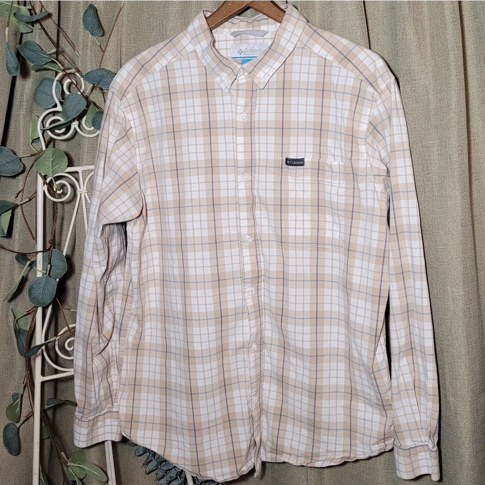 Columbia Tan Plaid Men's Long Sleeve Button Up